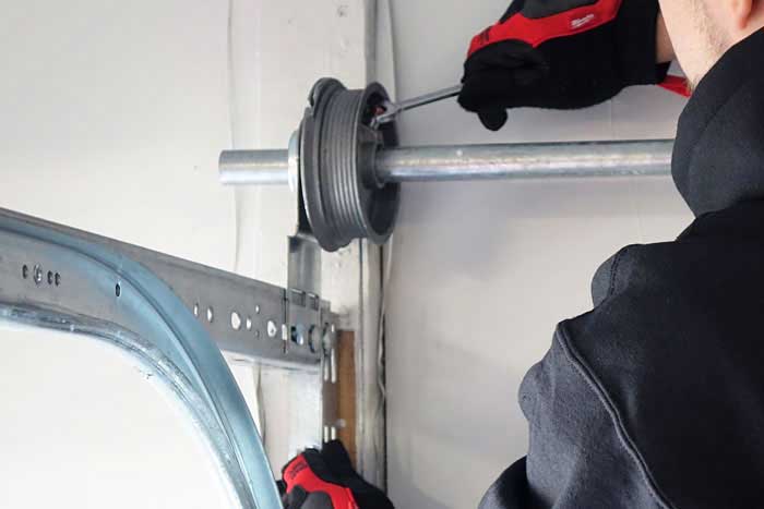 Garage Door Cable Repair Near Solon, OH